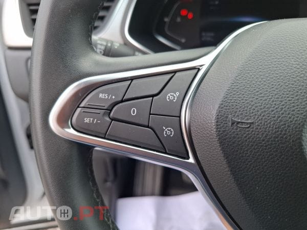 Renault Captur 1.0 TCe 95 Exclusive