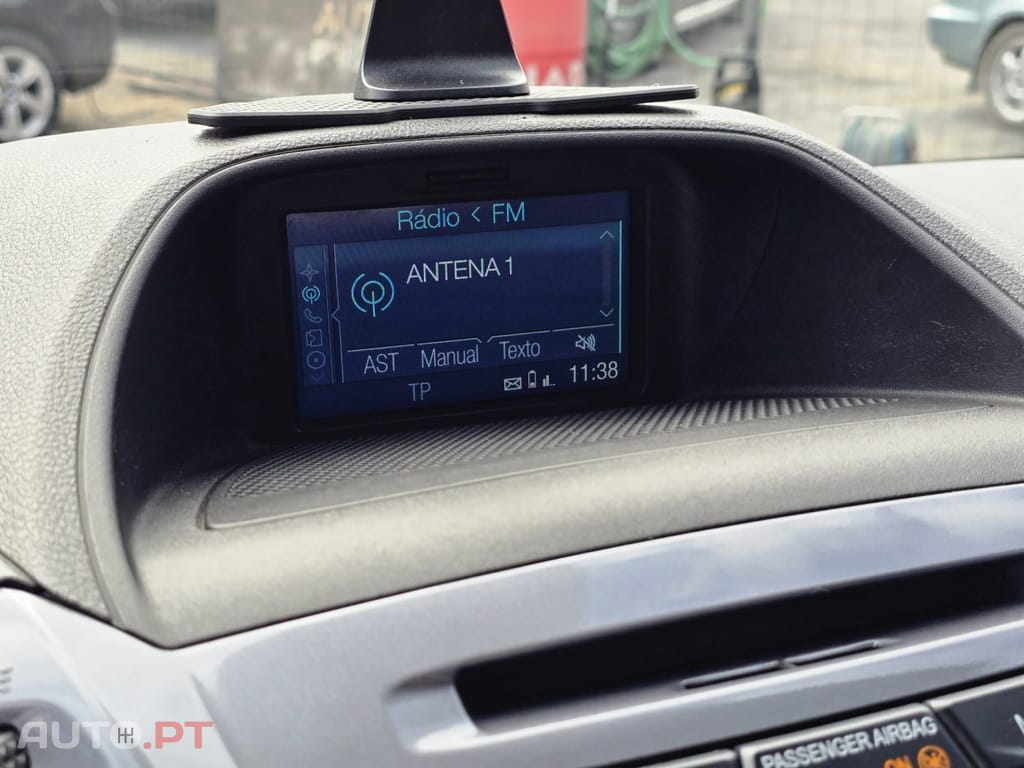 Ford Transit 340L1 2.0 TDCi H1-T.Baixo Trail