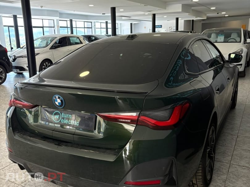 BMW i4 eDrive40