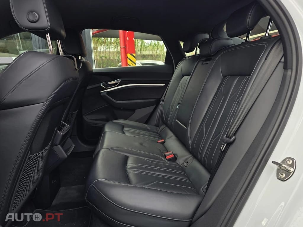 Audi E-Tron 55 quattro S line