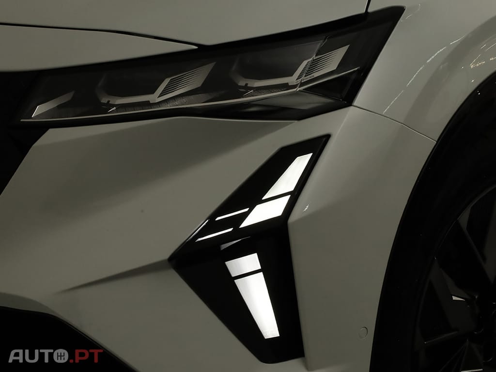 Renault Rafale 1.2 Hyper Hybrid E-Tech 4x4 Esprit Alpine