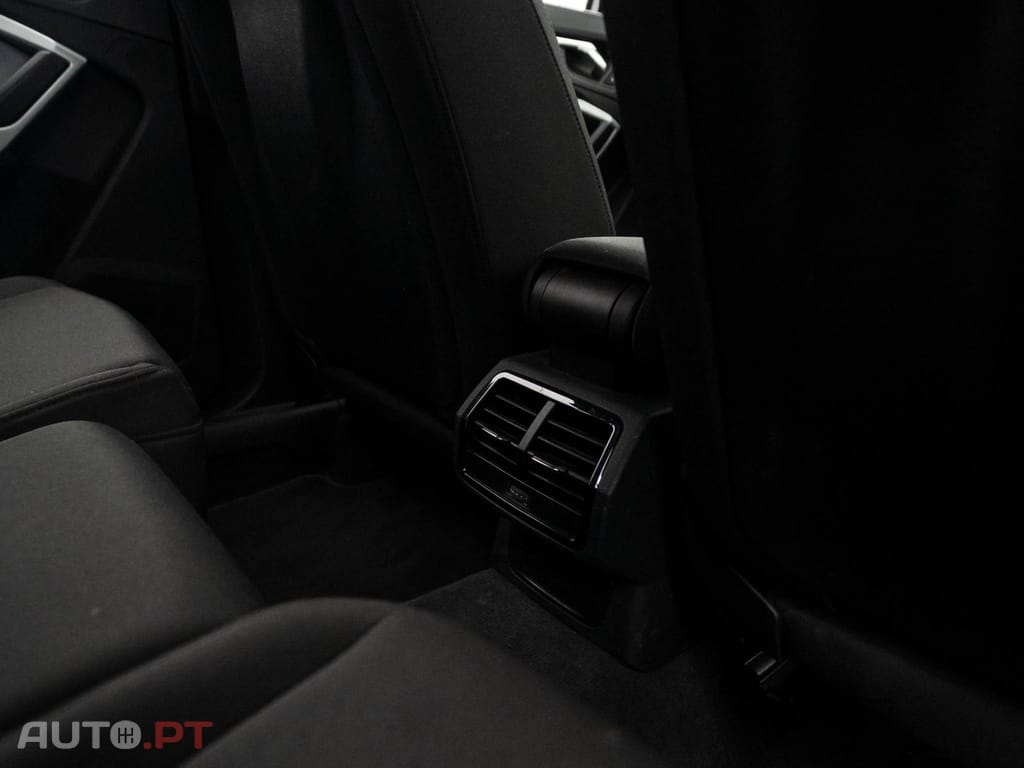 Audi Q3 45 TFSIe S tronic
