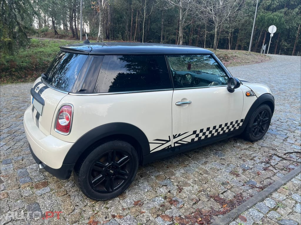 MINI Cooper 1.5 D