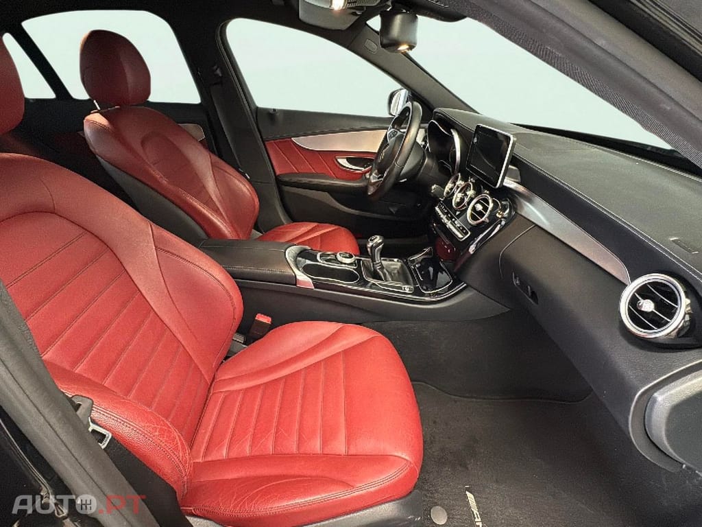 Mercedes-Benz C 200 AMG Line