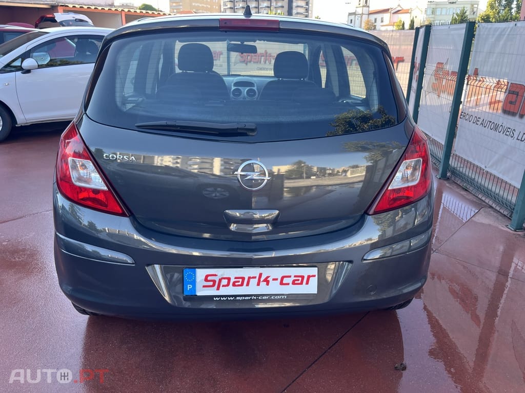 Opel Corsa 1.2 Enjoy