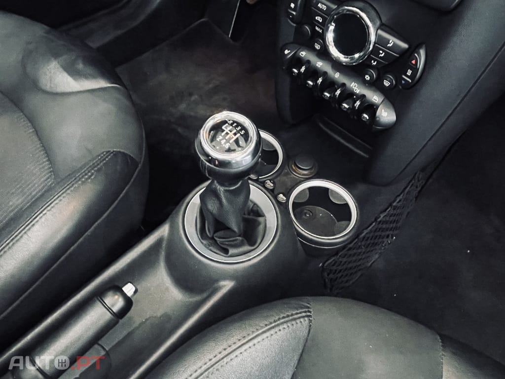 MINI Cabrio Cooper D