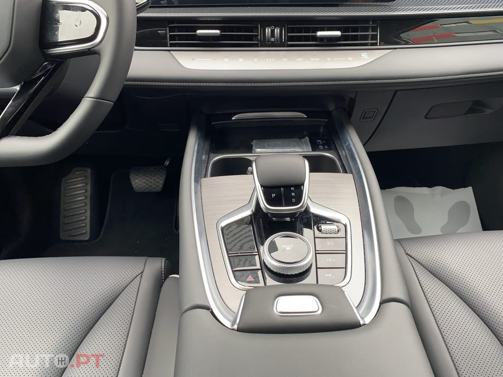 Ebro s700 1.6 TGDI Luxury
