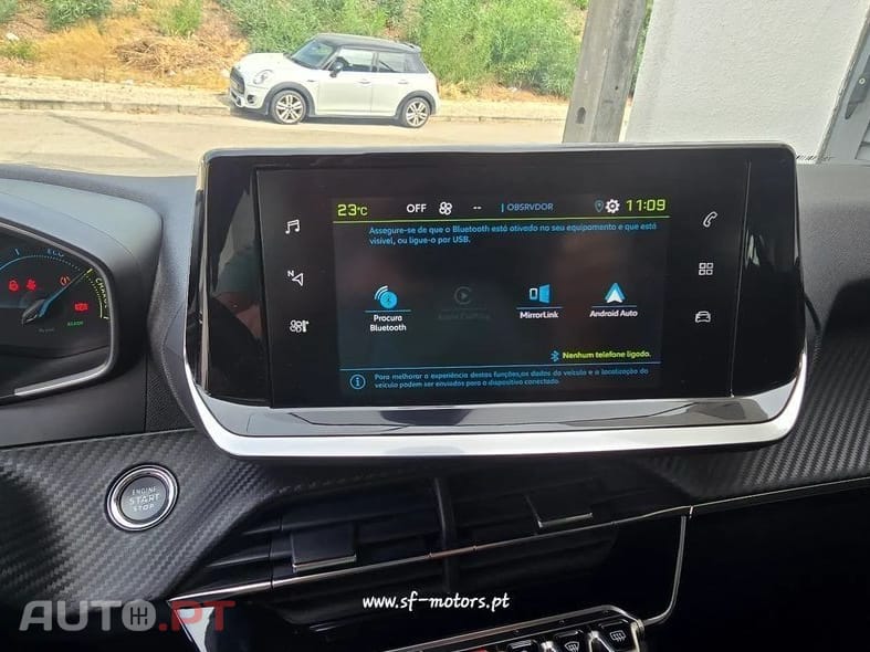 Peugeot E-208 Active