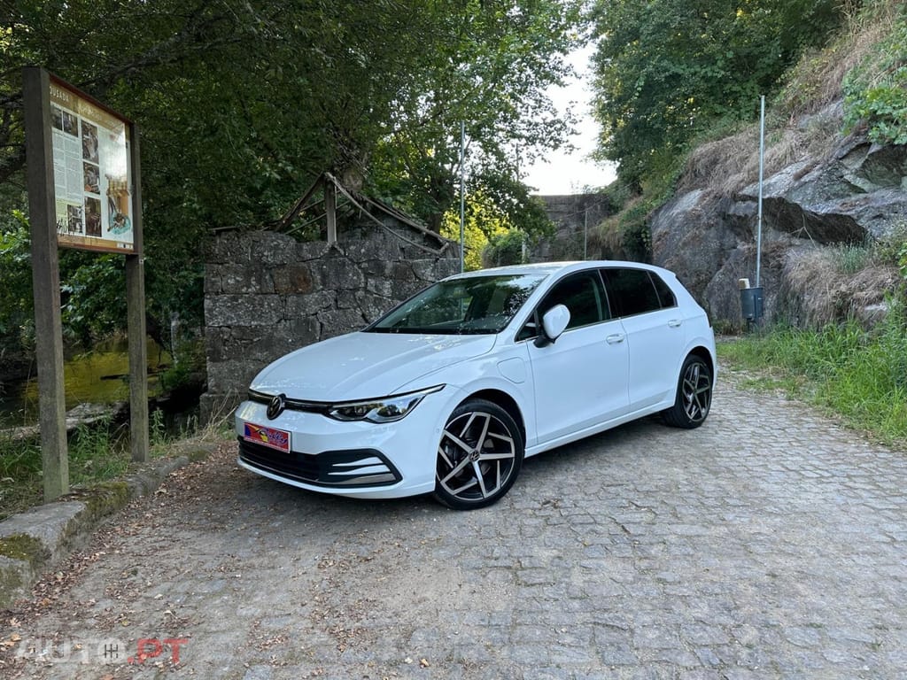 Volkswagen Golf 1.4 TSI e-Hybrid DSG