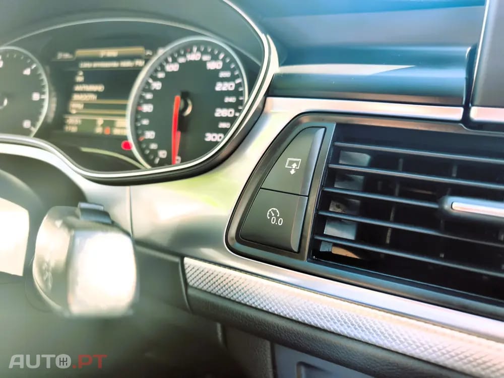 Audi A6 Avant 2.0 TDi Business Line S-line Multitronic