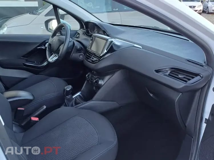 Peugeot 208 1.2 PureTech Active