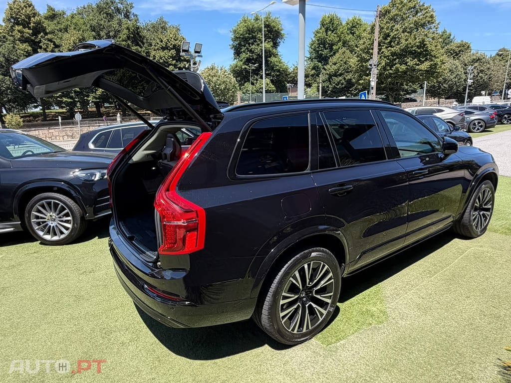 Volvo XC90 2.0 T8 PHEV Ultimate Dark AWD