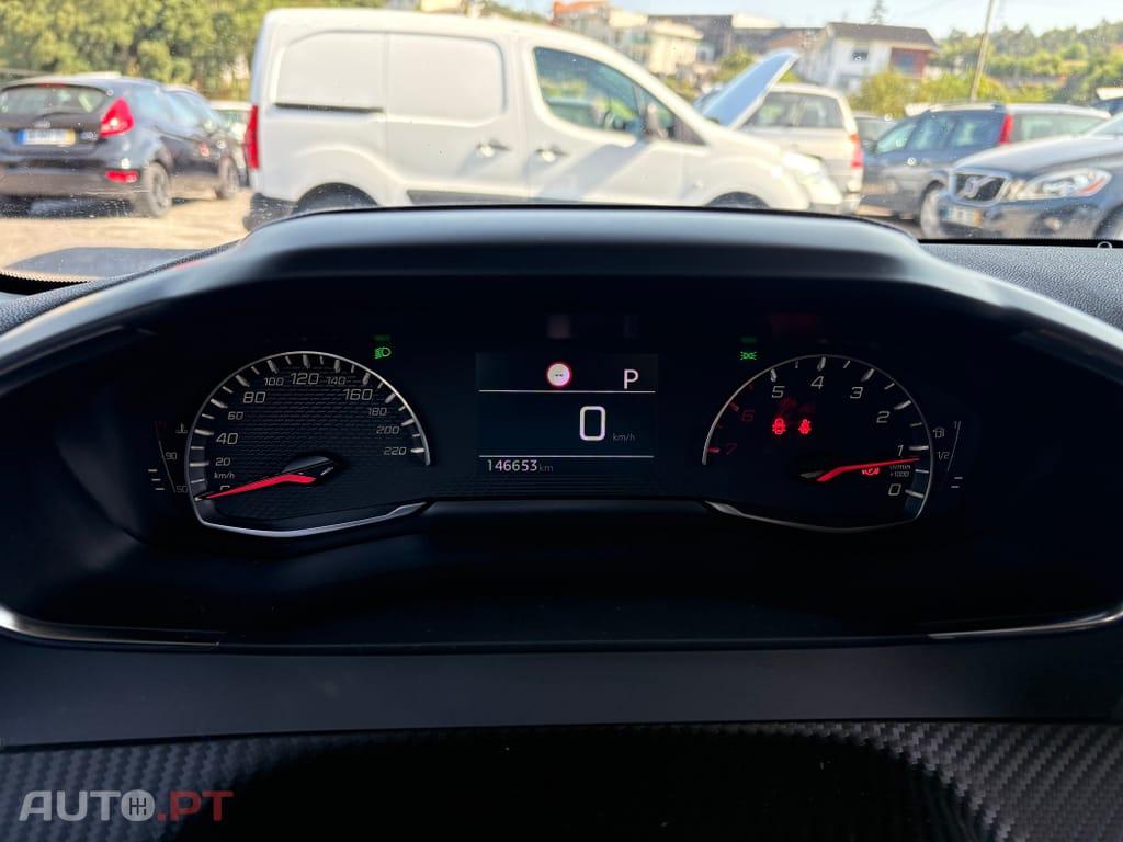 Peugeot 208 1.2 PureTech Allure Pack EAT8