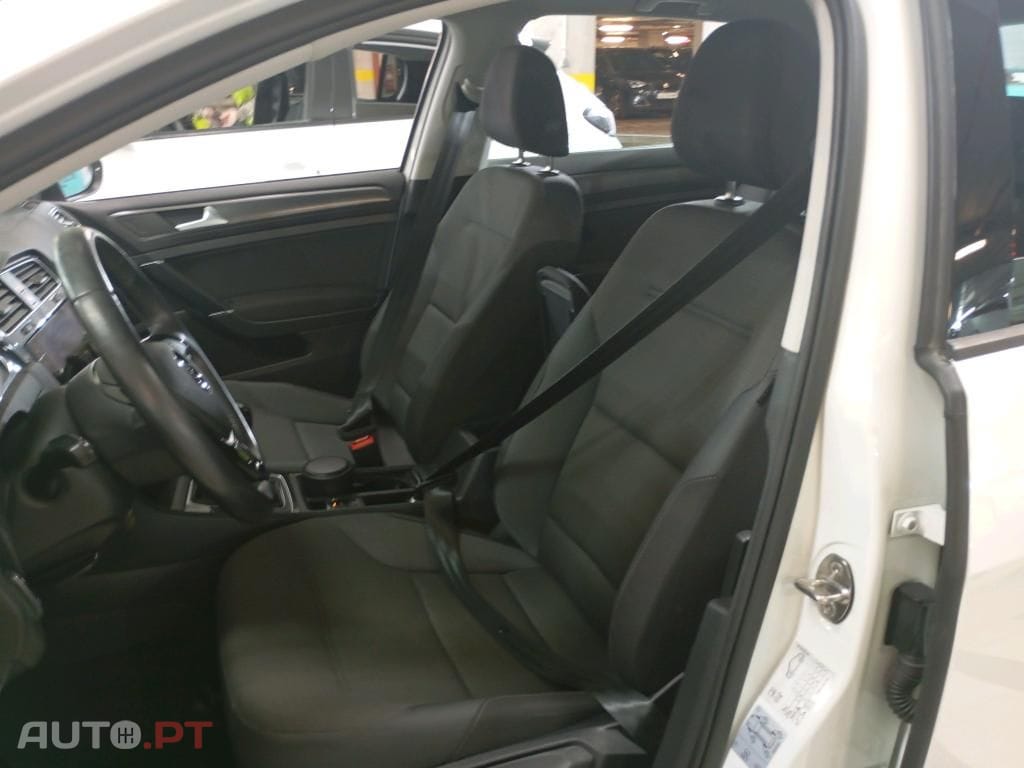 Volkswagen Golf 1.5 TSI BM Stream