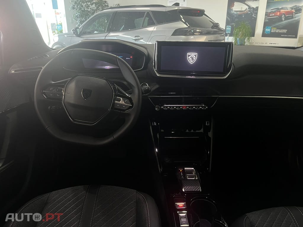 Peugeot E-2008 ALLURE 1.2 PURETECH 100CV