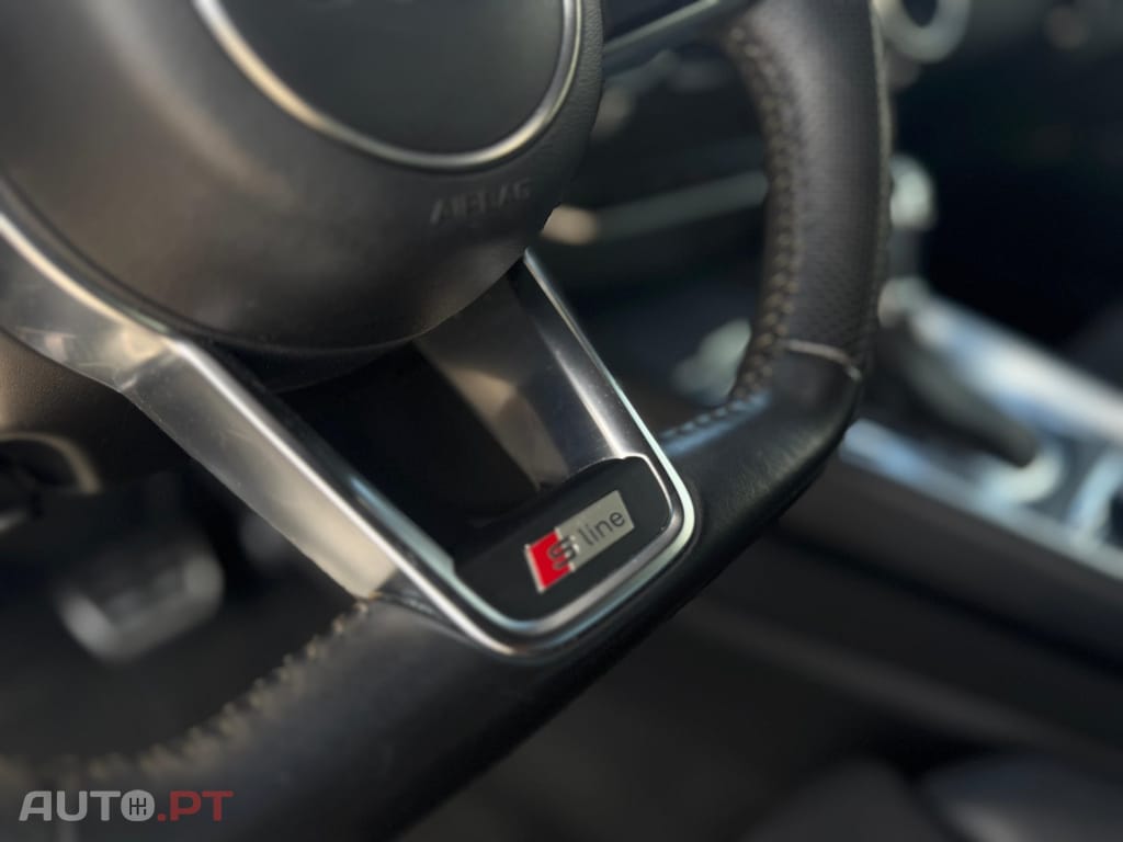 Audi TT Coupé 2.0 TFSI Quattro S Line S Tronic