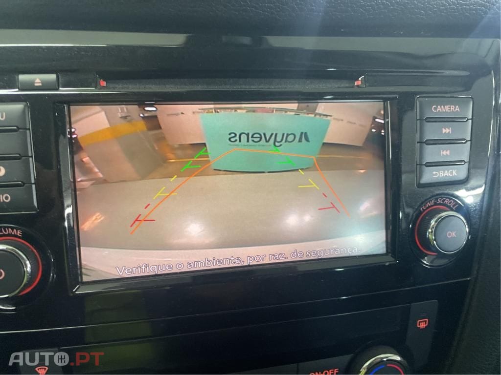 Nissan Qashqai 1.5 dCi Acenta C/Barras de Tejadilho
