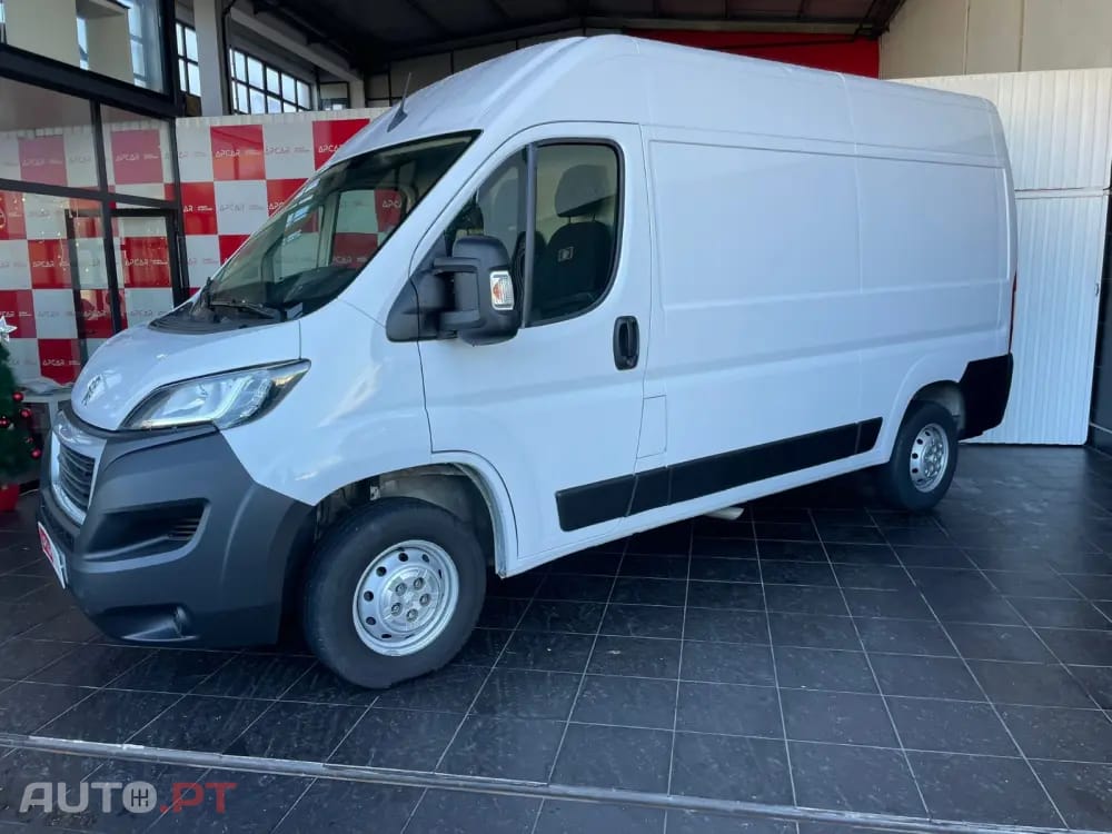 Peugeot Boxer 2.2 BlueHDi 333 L2 CD