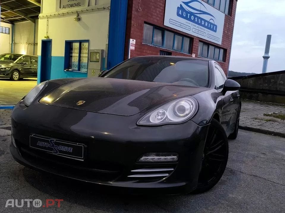 Porsche Panamera Platinum Edition PDK