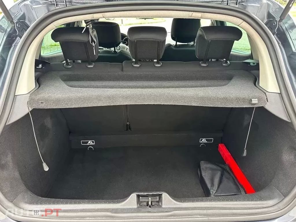 Renault Clio 0.9 TCe Limited Bi-Fuel