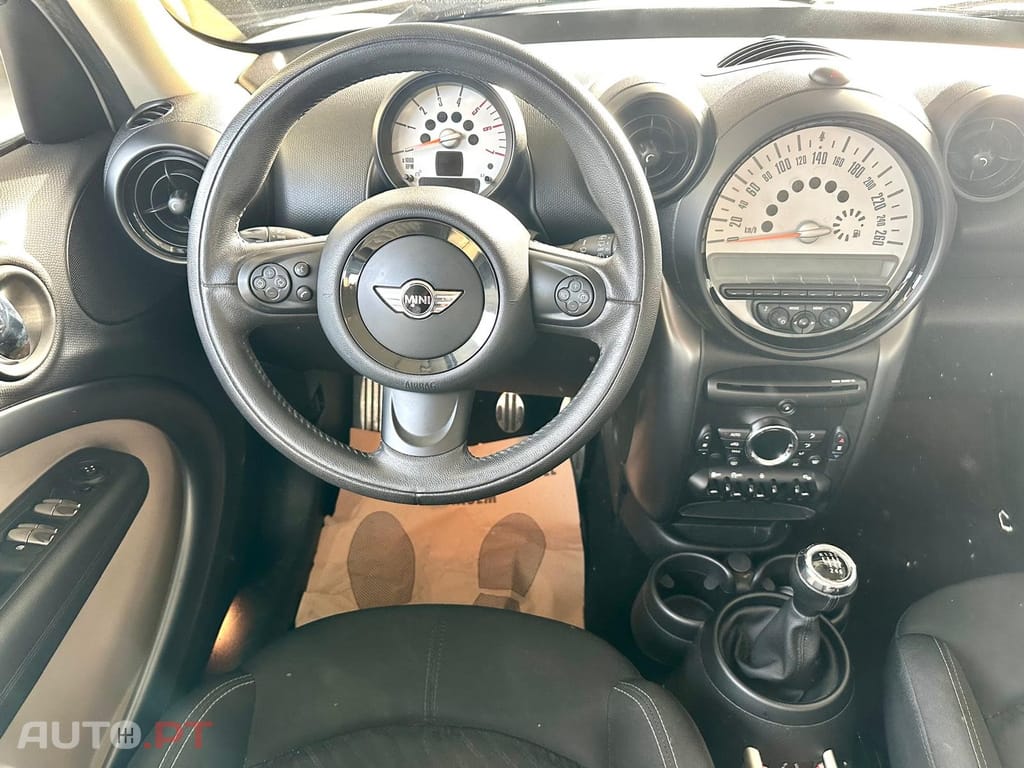 MINI Countryman Cooper SD