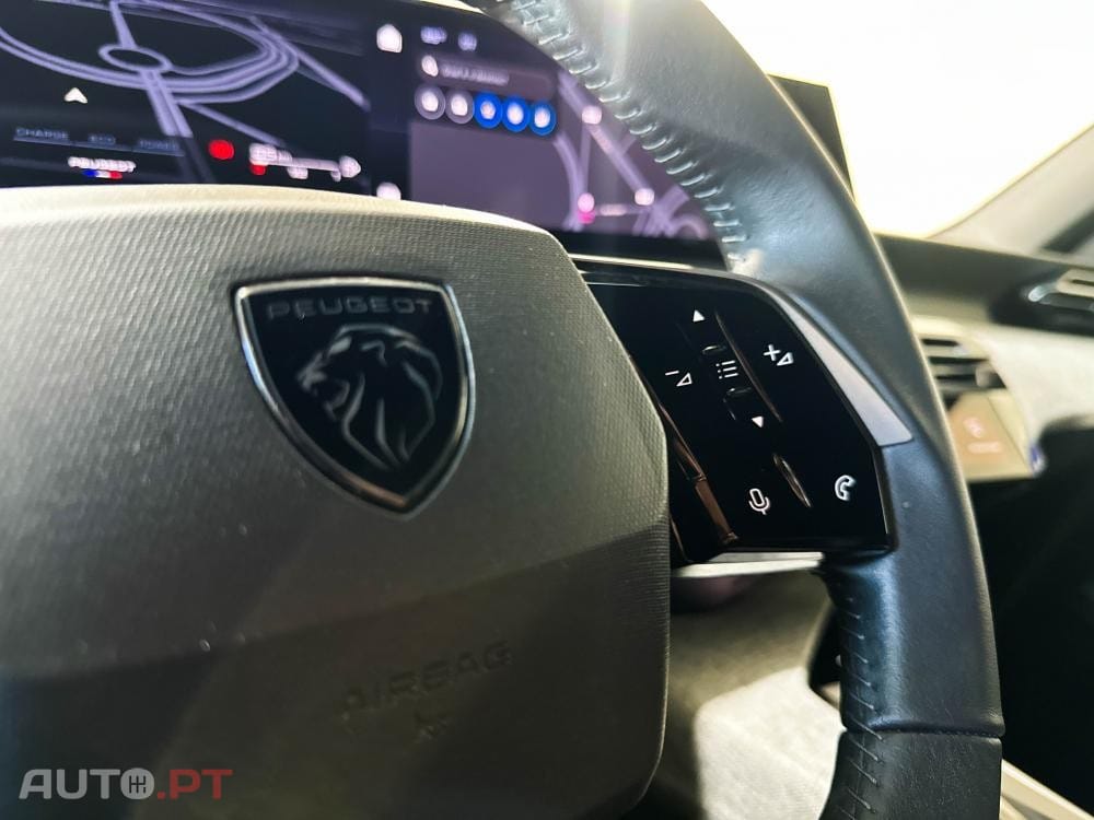 Peugeot 5008 1.2 Hybrid Allure Pack e-DCS6