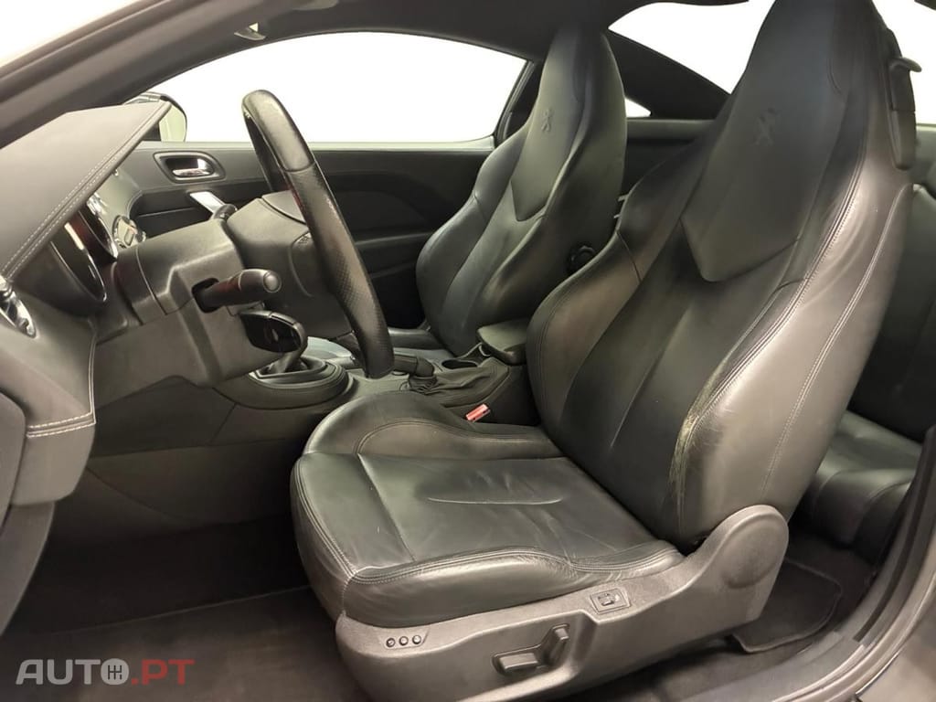 Peugeot RCZ 2.0 HDi