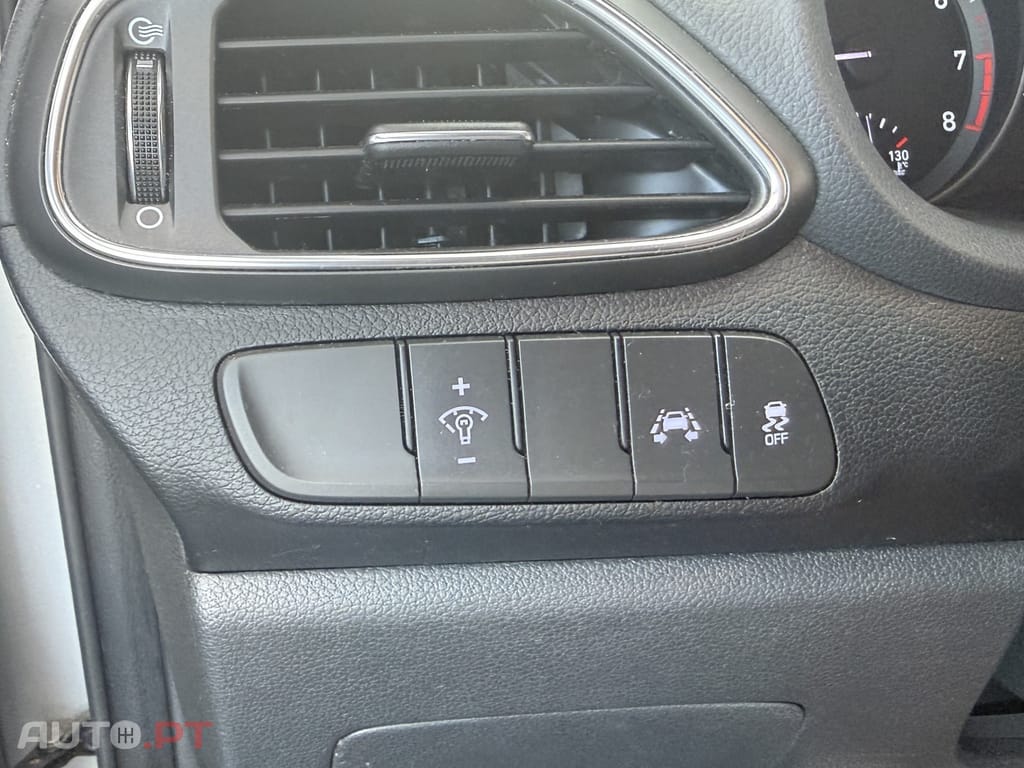 Hyundai i30 1.0 T-GDI Style+Navi