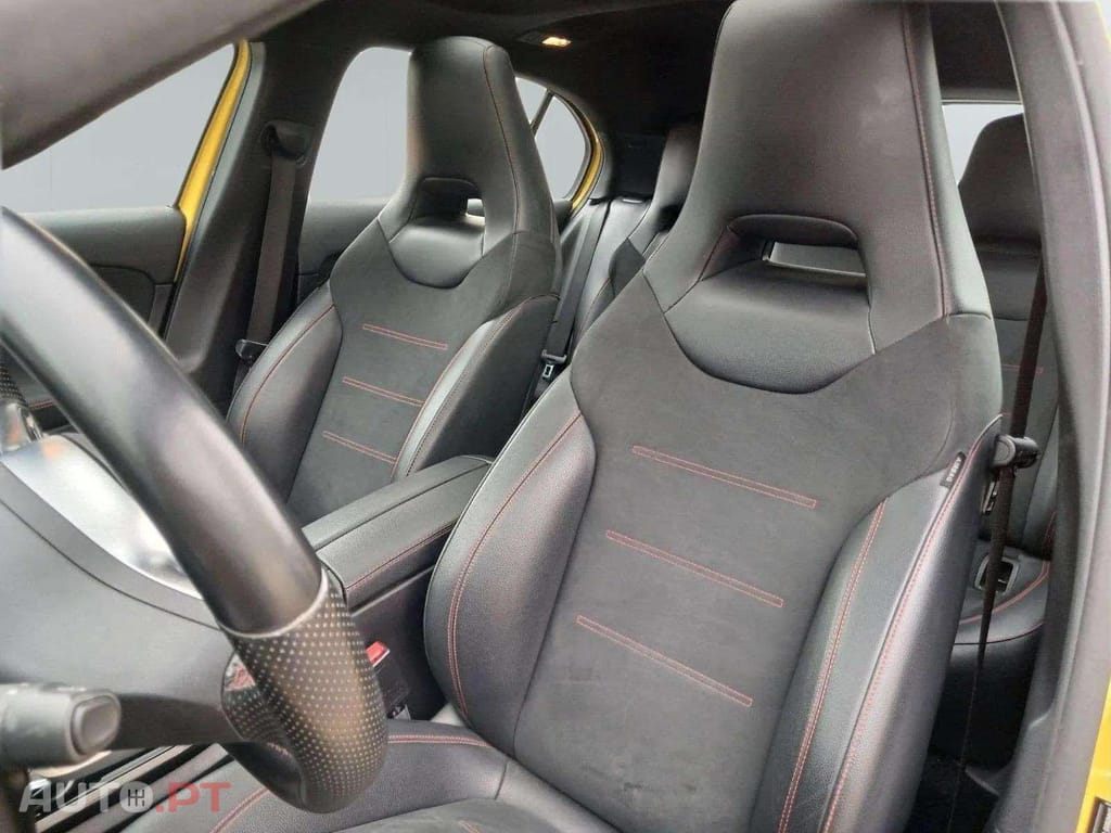 Mercedes-Benz A 180 AMG LINE