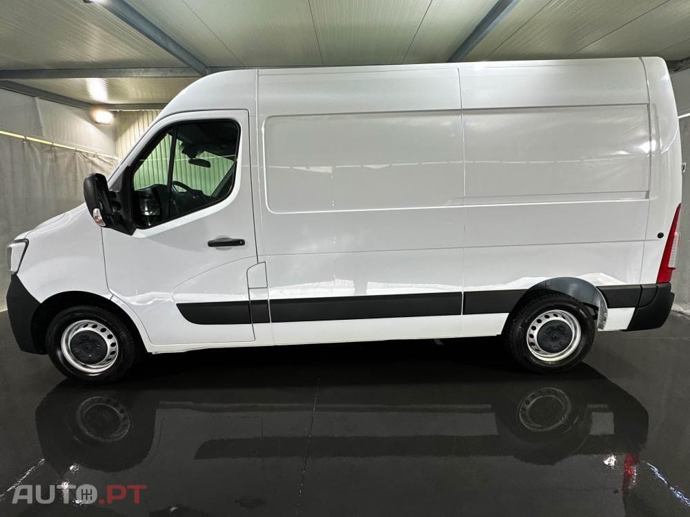 Renault Master L2H2 Confort Auto