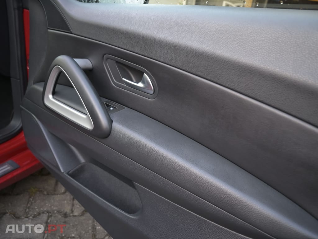 Volkswagen Scirocco 1.4 TSI 160cv DSG — Sport Edition