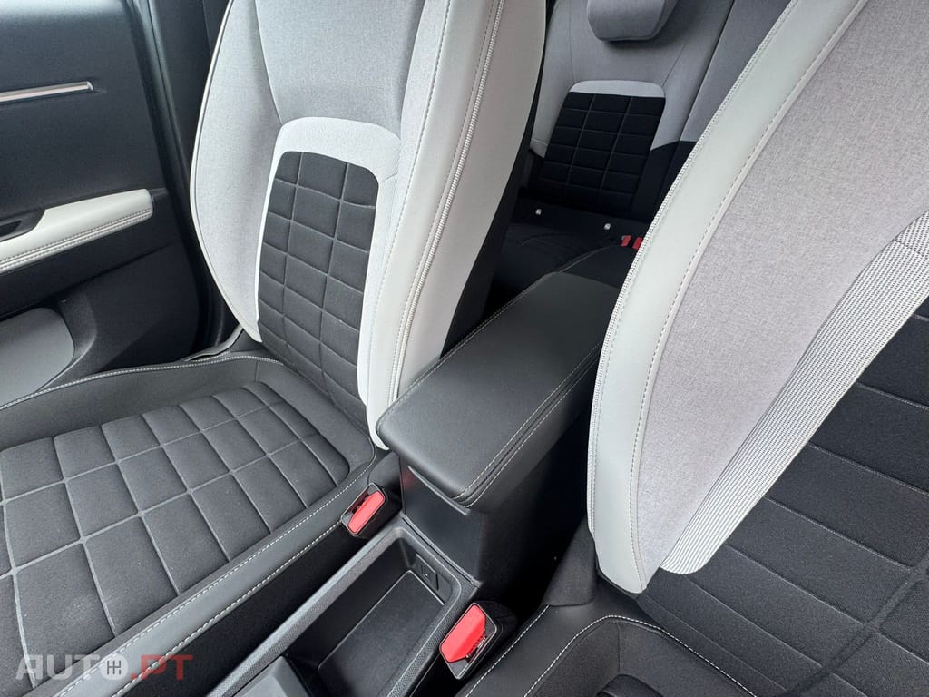 Citroen e-C3 44 kWh Autonomia Conforto Business