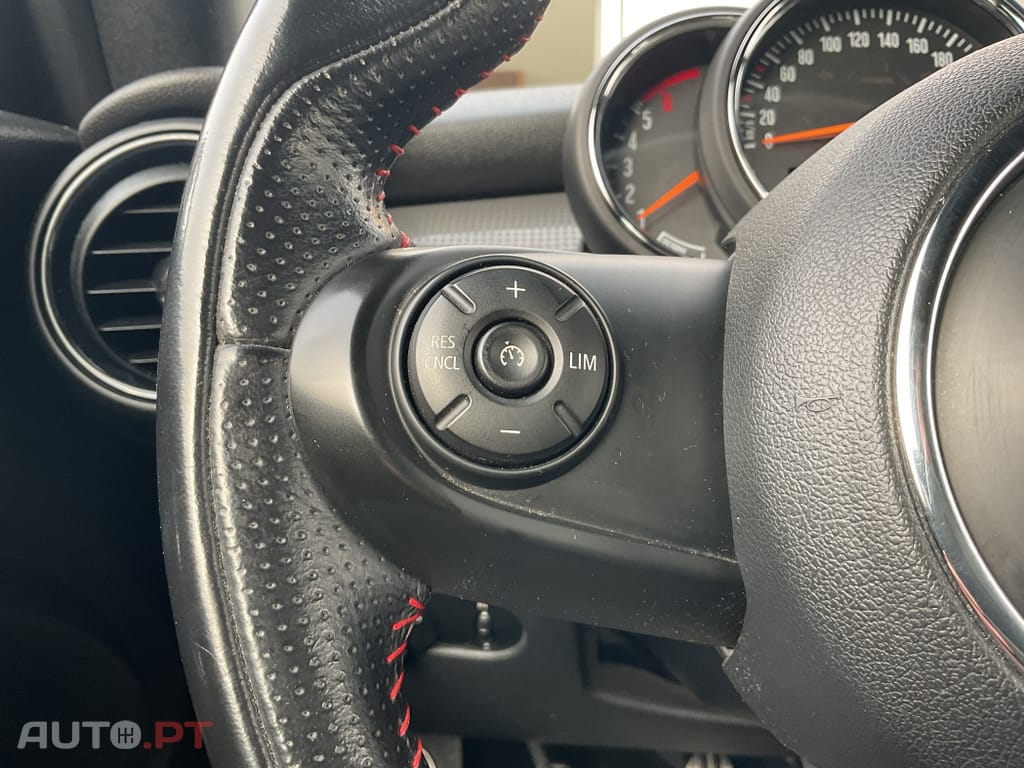 MINI Cabrio Cooper D