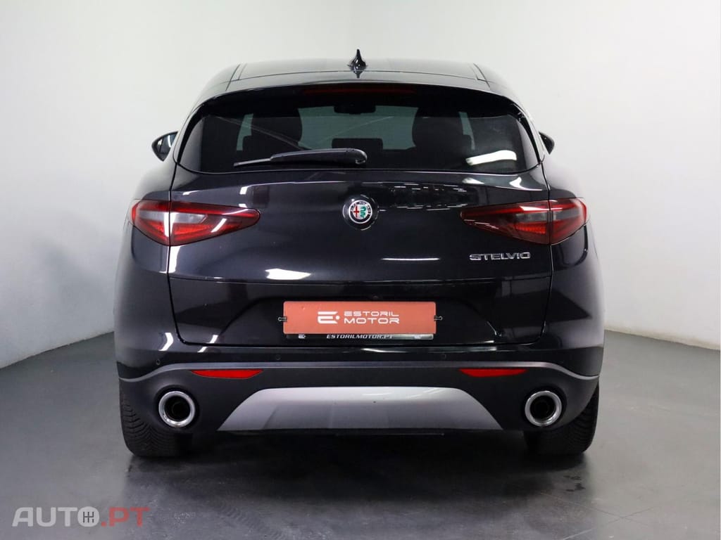 Alfa Romeo Stelvio 2.2 D Super AT8