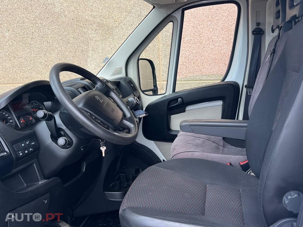 Peugeot Boxer 2.0 BlueHDi 335 L2