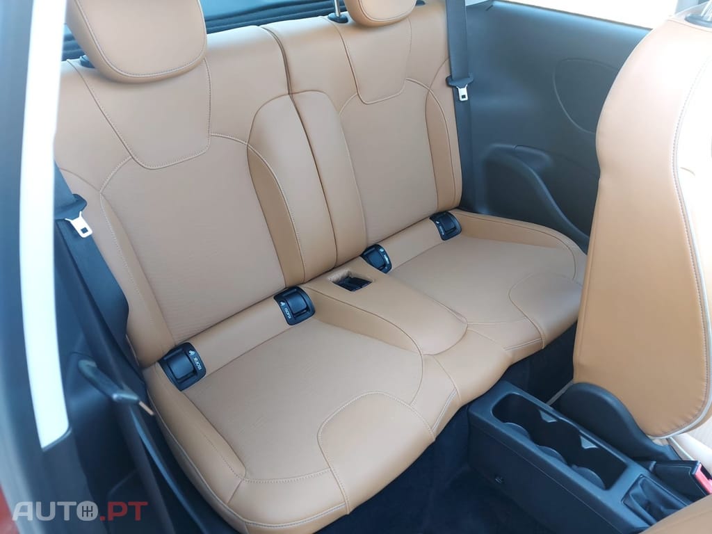 Opel Adam 1.0 T Rocks