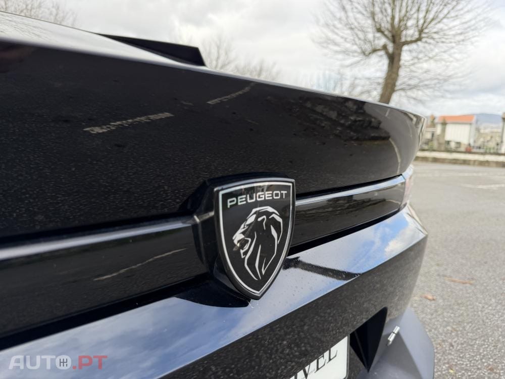 Peugeot 408 1.2 PureTech GT EAT8