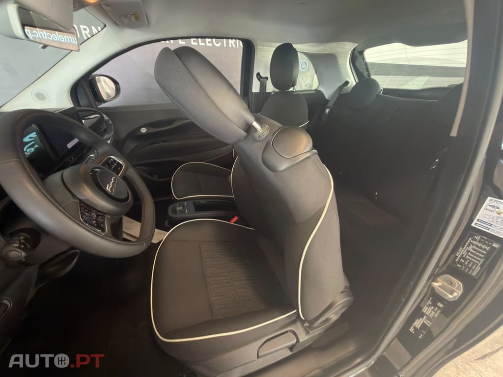 Fiat 500e 42 kWh Icon