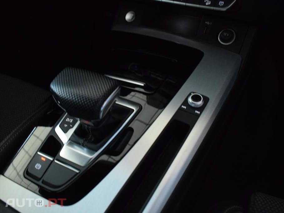 Audi Q5 50 TFSIe quattro Advance S tronic