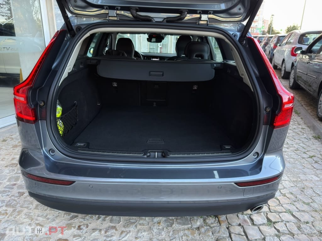 Volvo V60 2.0 D3 Momentum