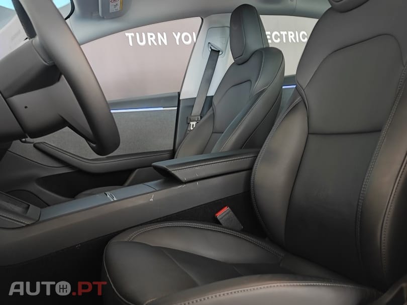 Tesla Model 3 Tração Traseira Premium — fotografia 6