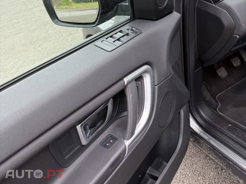 Land Rover Discovery Sport 2.0 eD4 HSE