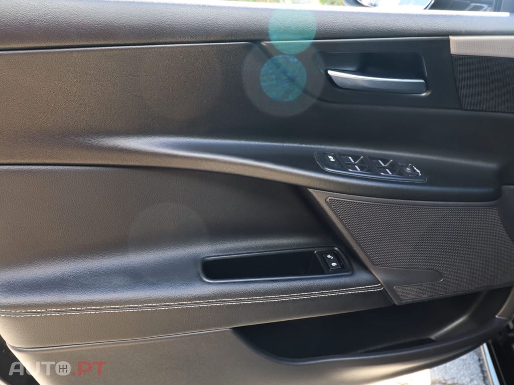 Jaguar XE 2.0 D R-Sport Aut.