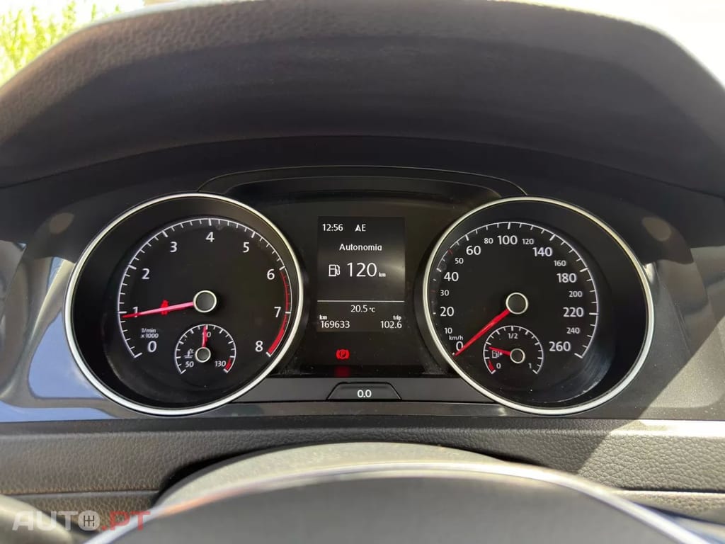 Volkswagen Golf 1.0 TSI R-Line