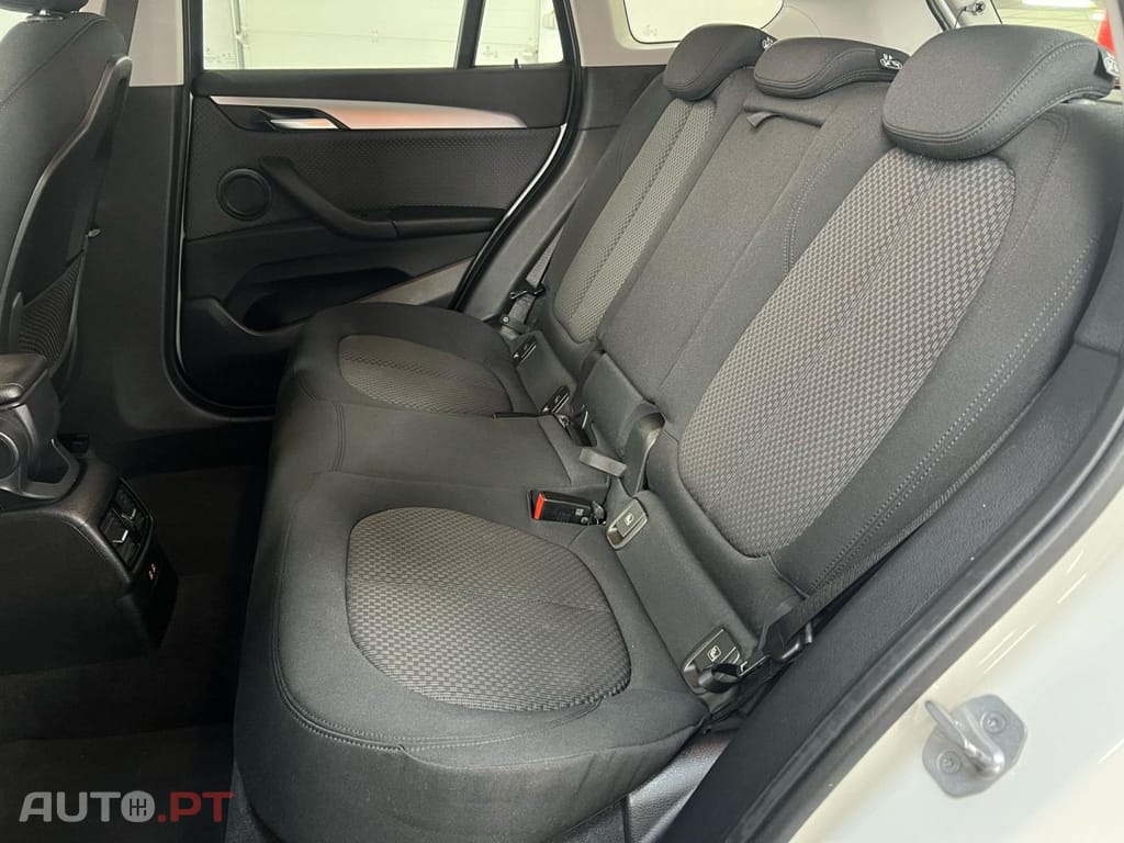 BMW X1 xDrive25e