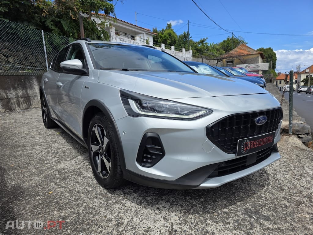 Ford Focus 1.0 EcoBoost MHEV Active X