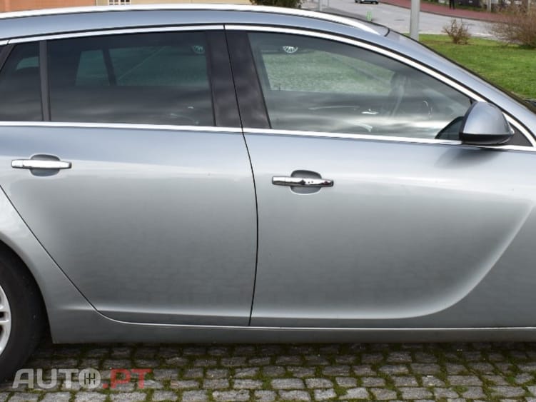 Opel Insignia Sports Tourer COSMO 2.0 CDTI 160CV