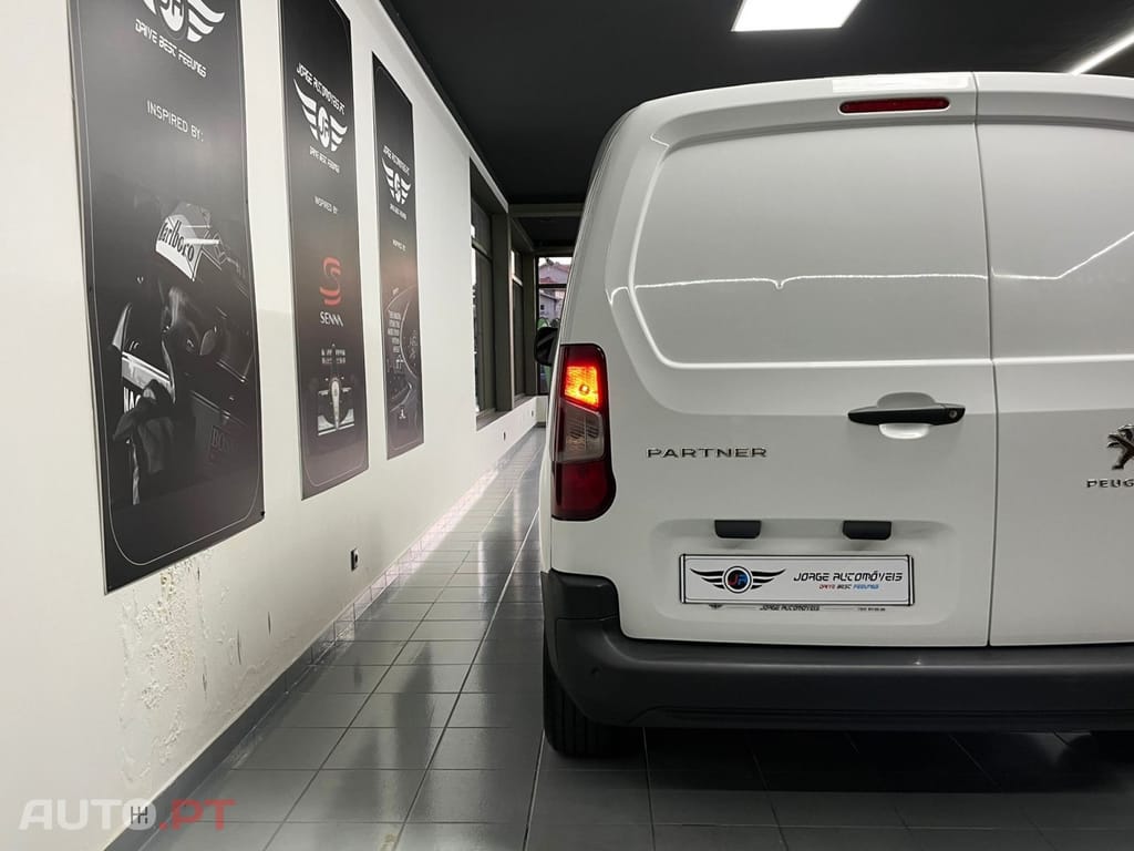 Peugeot Partner 1.6 BlueHDi L1 Pro 3L