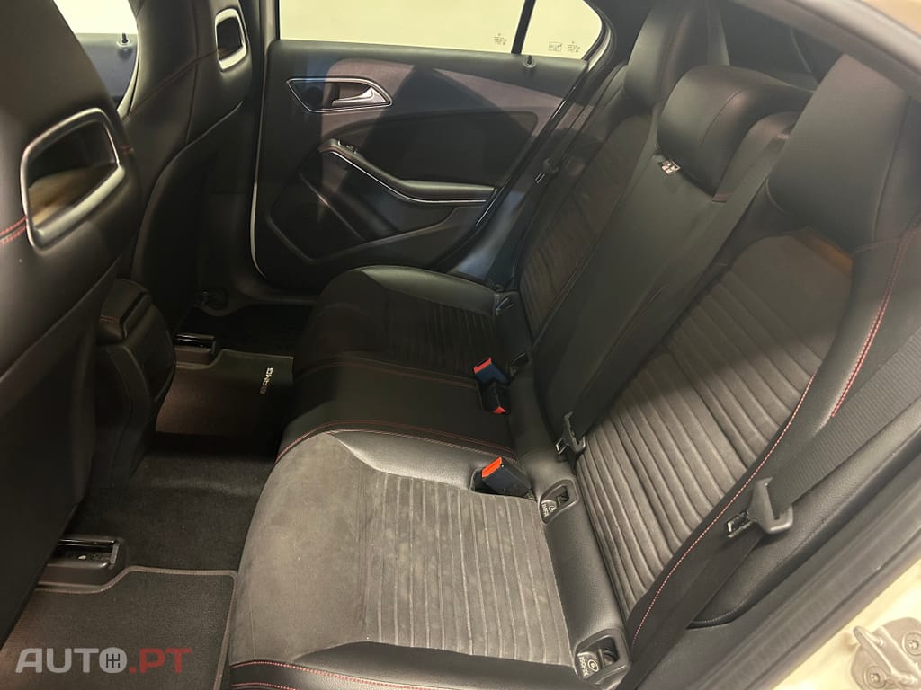 Mercedes-Benz A 180 CDi BlueEfficiency AMG Line