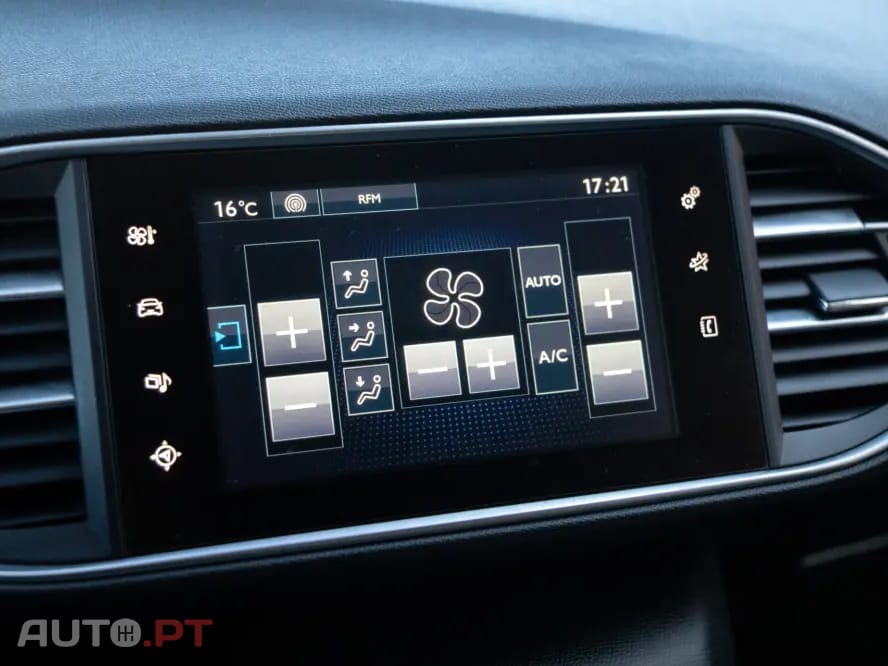 Peugeot 308 SW 1.6 BlueHDi Style